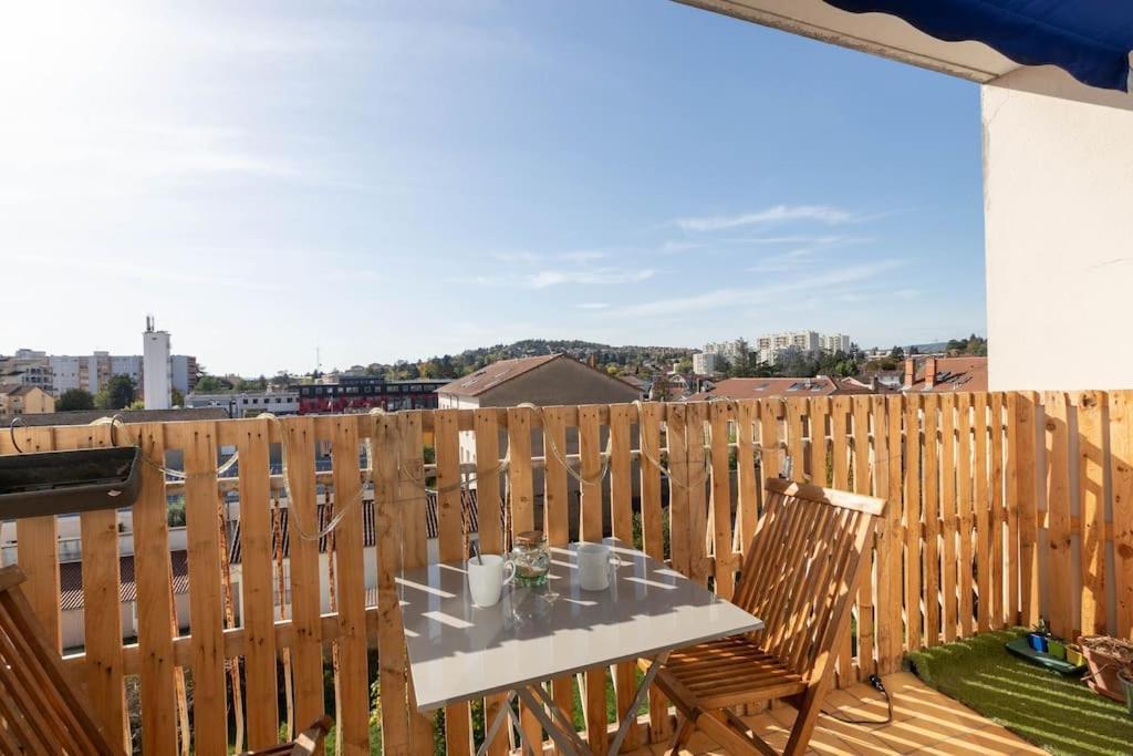 Cabana & Grand Appartement Cosy - Parking & Balcon Виллефранче-Сур-Салне Экстерьер фото